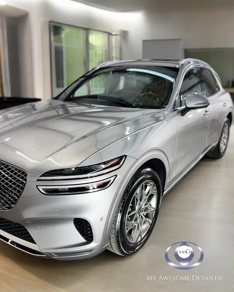 Silver Genesis GV70 close-up